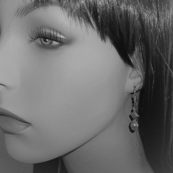 Silver and Purple Pearl Earrings Set Jewelry 6522 - Picture 7 of 9